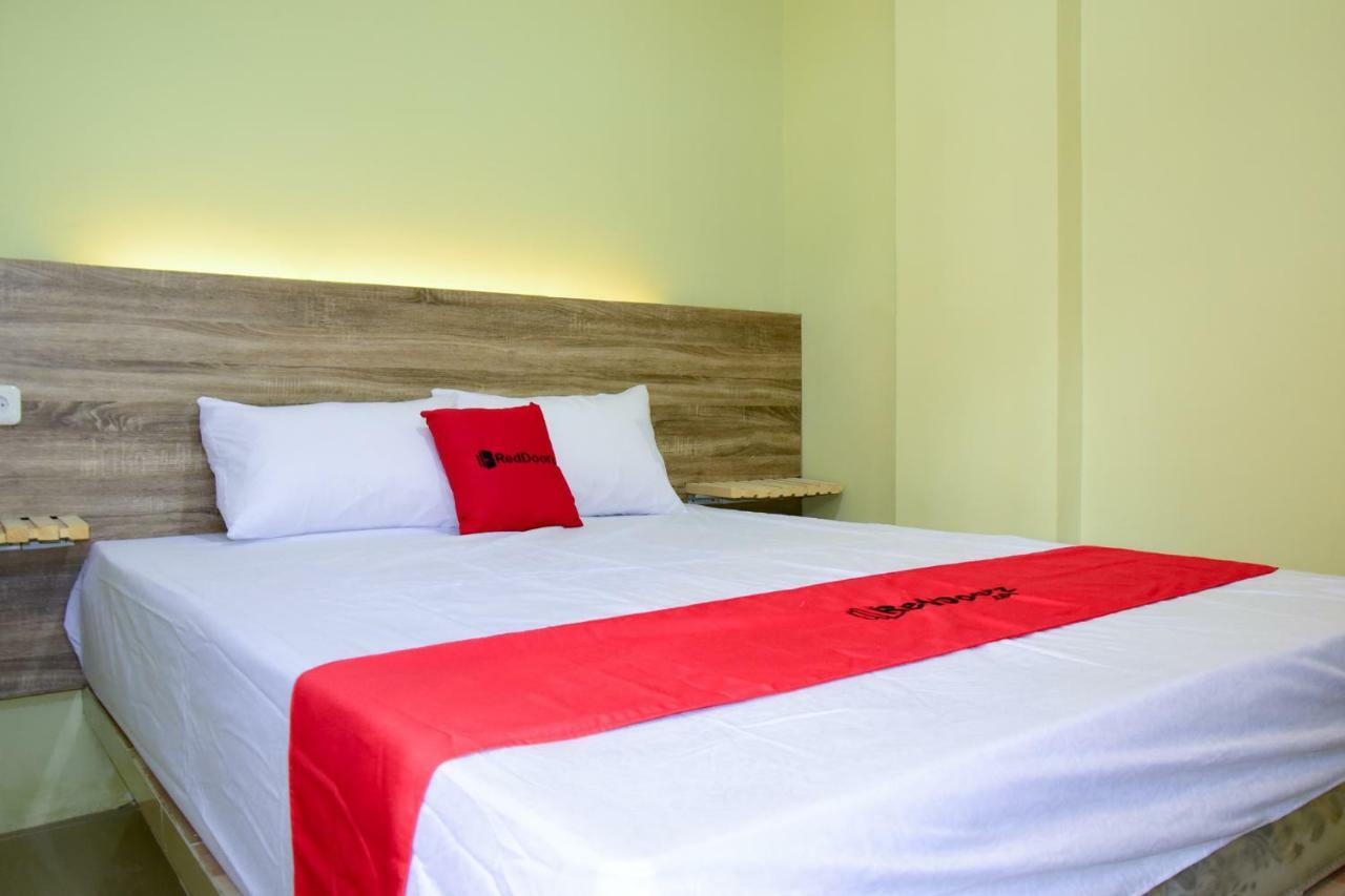 Reddoorz Near Mangga Dua Square Otel Cakarta Dış mekan fotoğraf