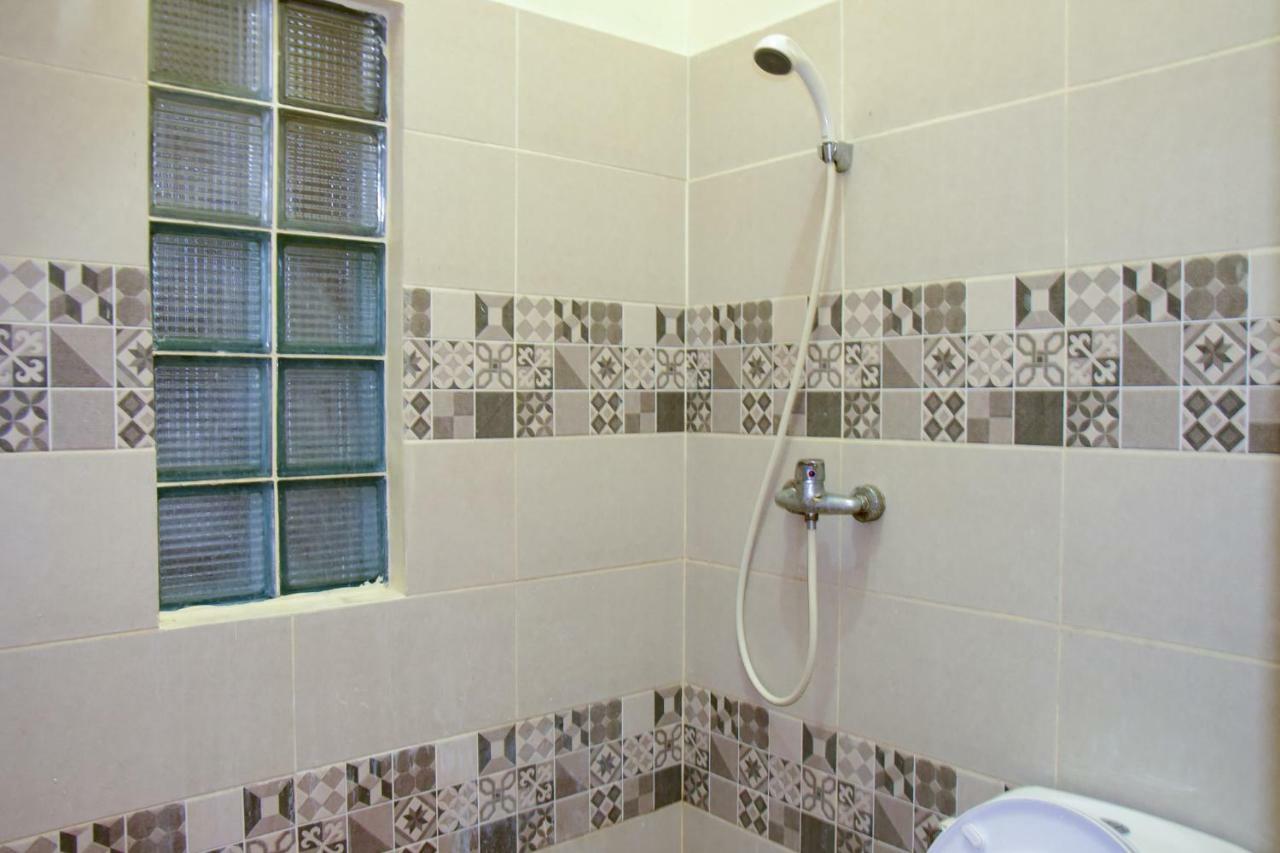 Reddoorz Near Mangga Dua Square Otel Cakarta Dış mekan fotoğraf